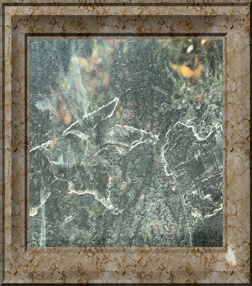 traces
